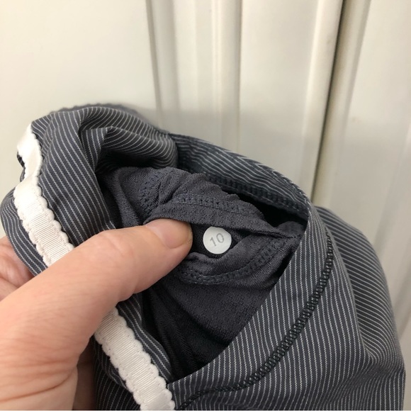 EUC Ivivva lightweight crop track pants - Picture 13 of 13